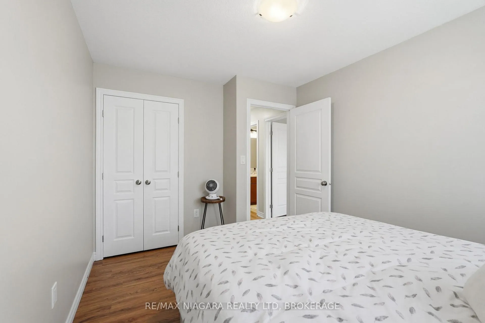 Photo 29 of 49 Cedar Street, Grimsby, Grimsby West — HOMEH