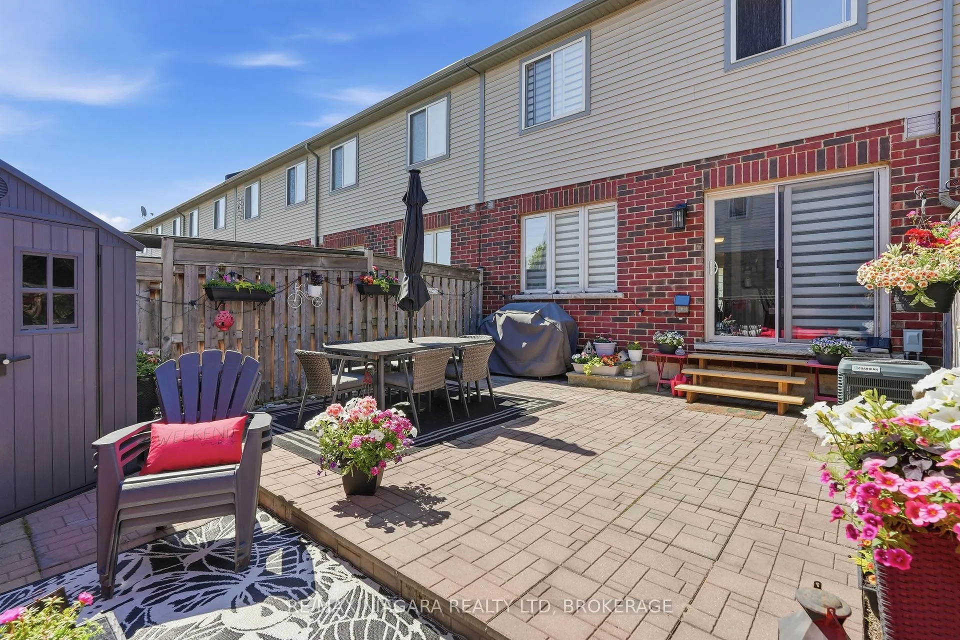 Photo 41 of 49 Cedar Street, Grimsby, Grimsby West — HOMEH