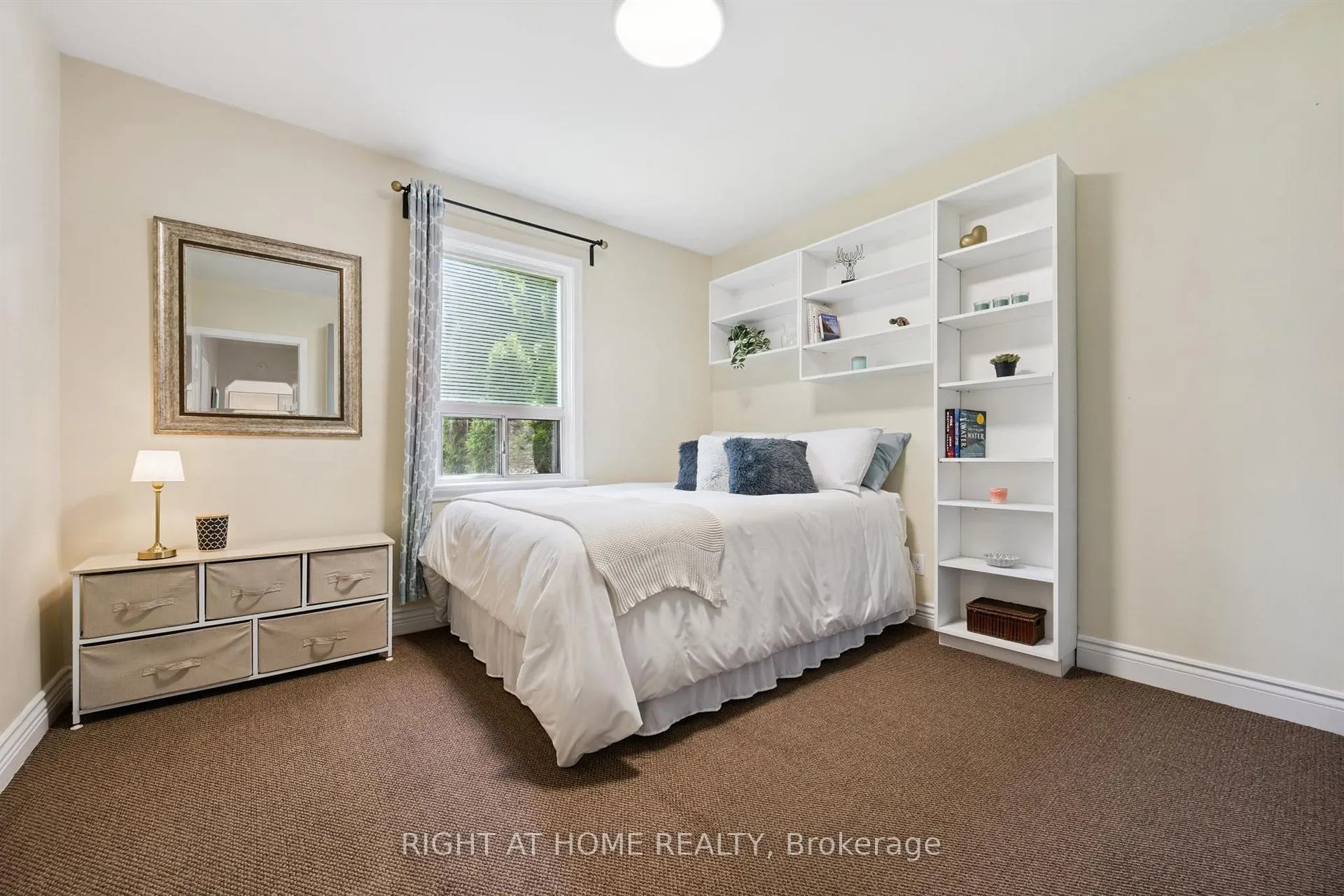 Photo 17 of 33 South Kingsway, Toronto, High Park-Swansea — HOMEH