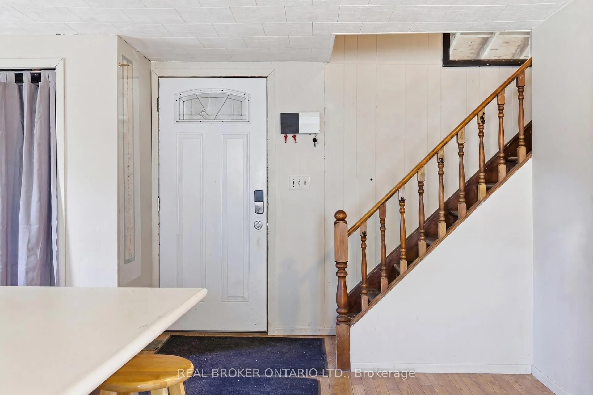 Photo 8 of 474 Elma Street W, North Perth, Listowel — HOMEH