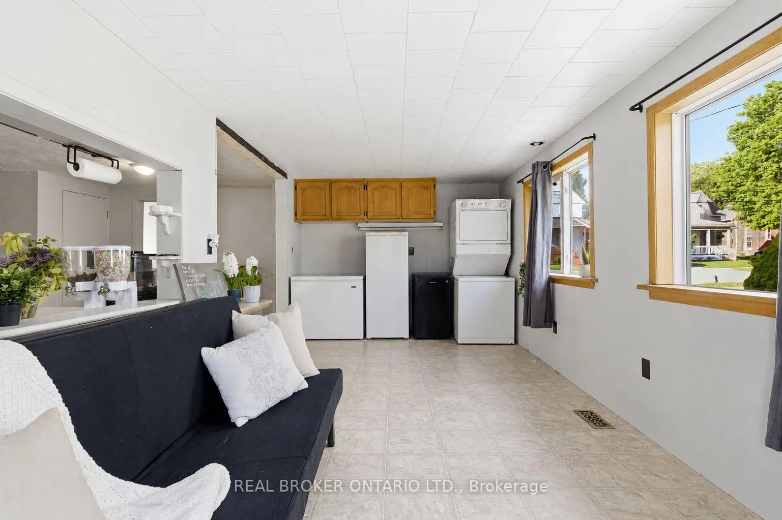 Photo 18 of 474 Elma Street W, North Perth, Listowel — HOMEH