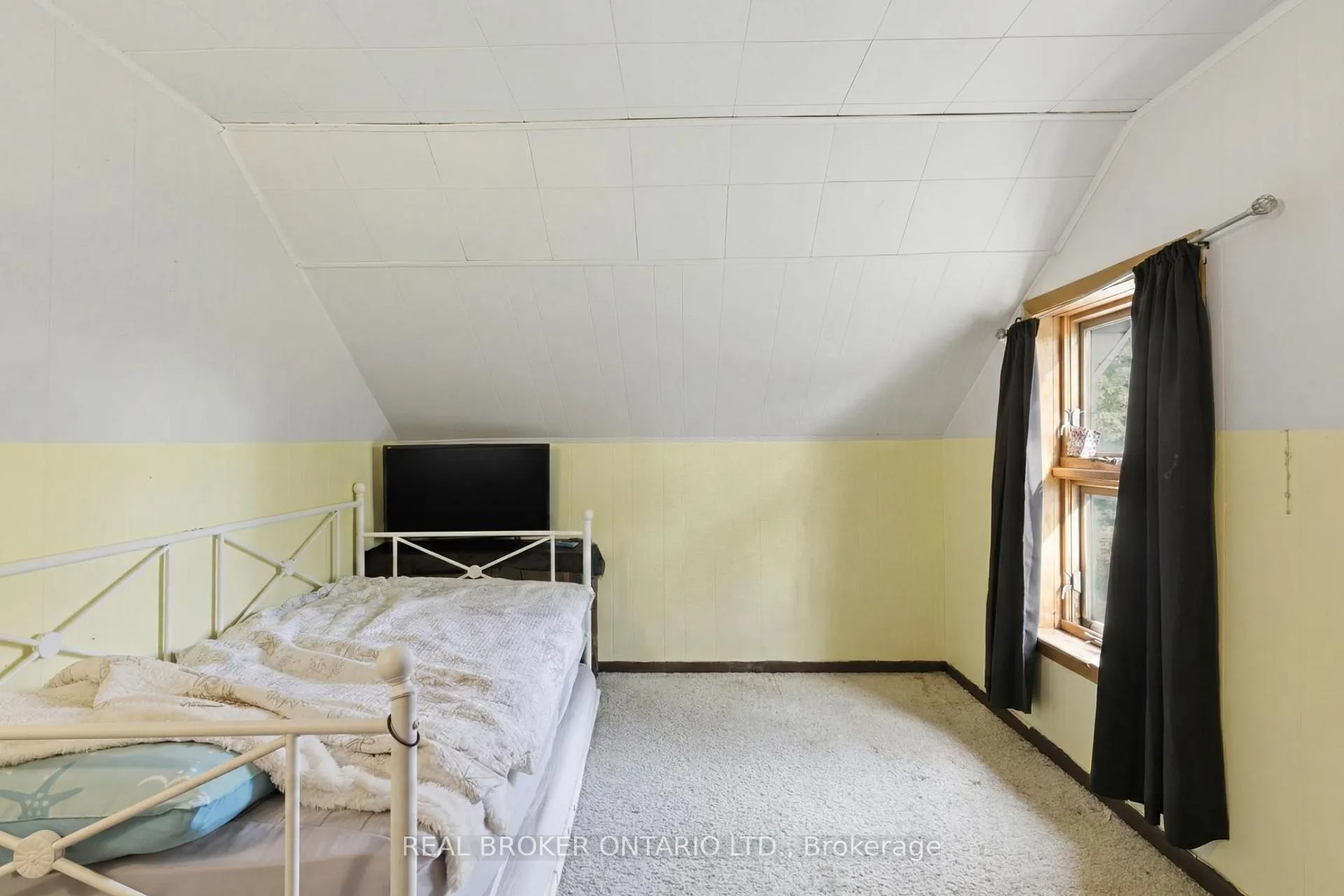 Photo 28 of 474 Elma Street W, North Perth, Listowel — HOMEH