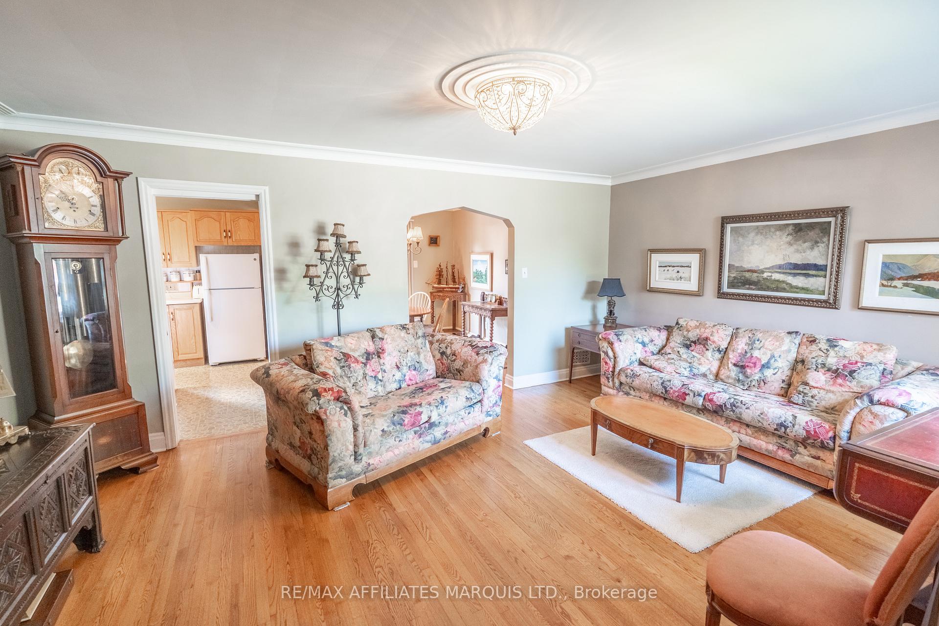 Photo 1 of 705 Second Street E, Cornwall — HOMEH