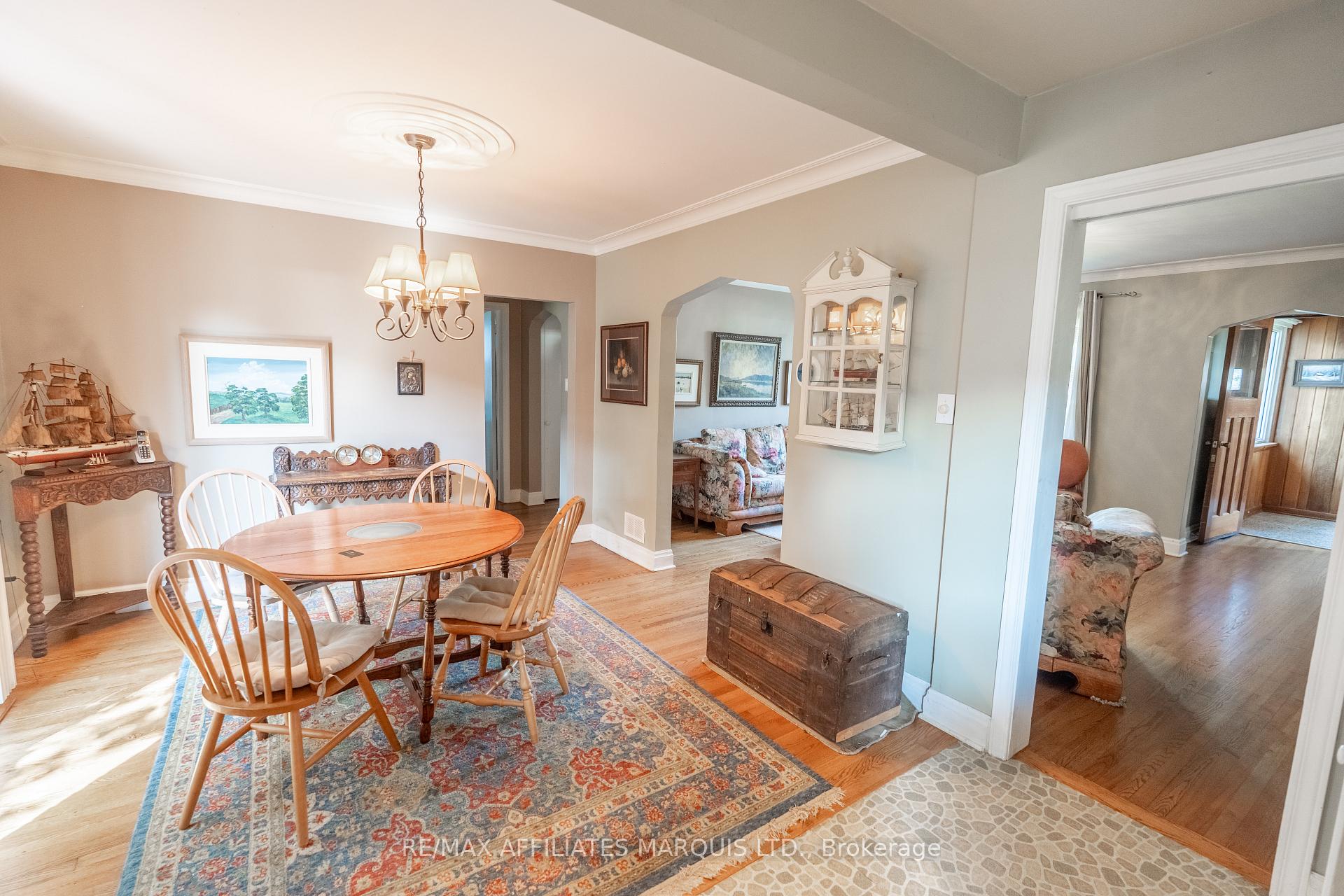 Photo 2 of 705 Second Street E, Cornwall — HOMEH