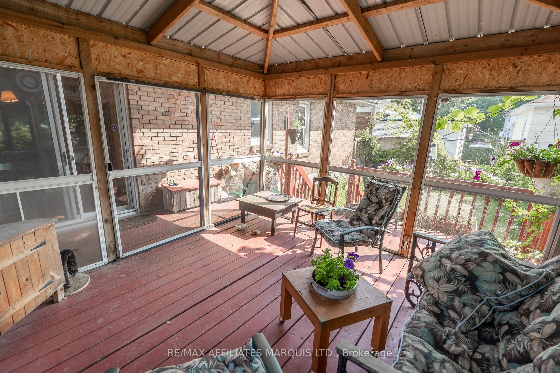 Photo 13 of 705 Second Street E, Cornwall — HOMEH