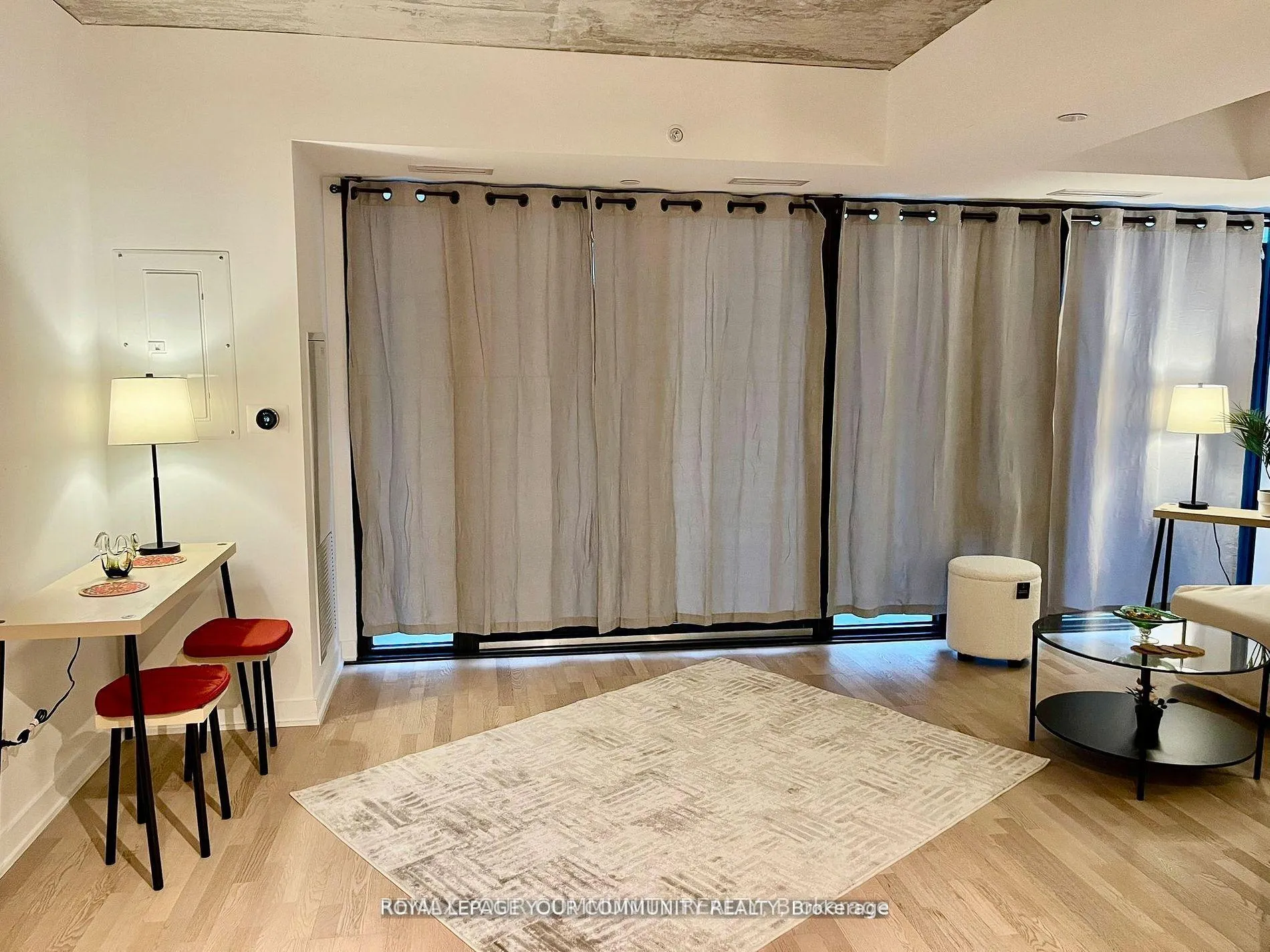 Photo 7 of Unit 409, 185 Roehampton Avenue, Toronto, Mount Pleasant West — HOMEH