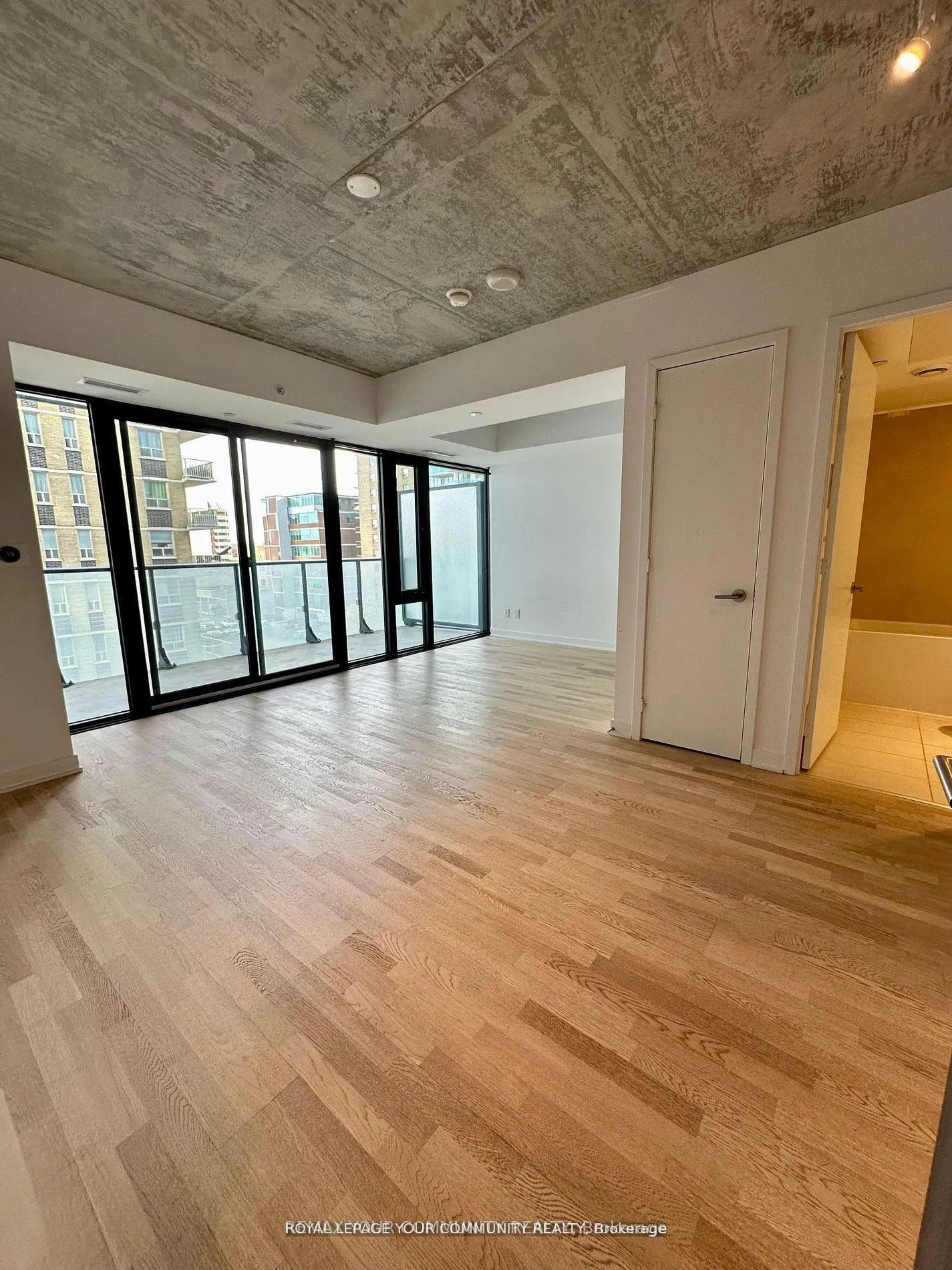 Photo 19 of Unit 409, 185 Roehampton Avenue, Toronto, Mount Pleasant West — HOMEH