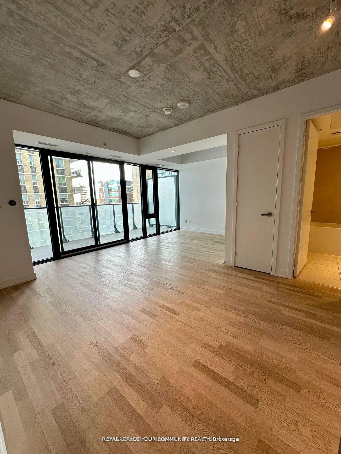 Photo 20 of Unit 409, 185 Roehampton Avenue, Toronto, Mount Pleasant West — HOMEH