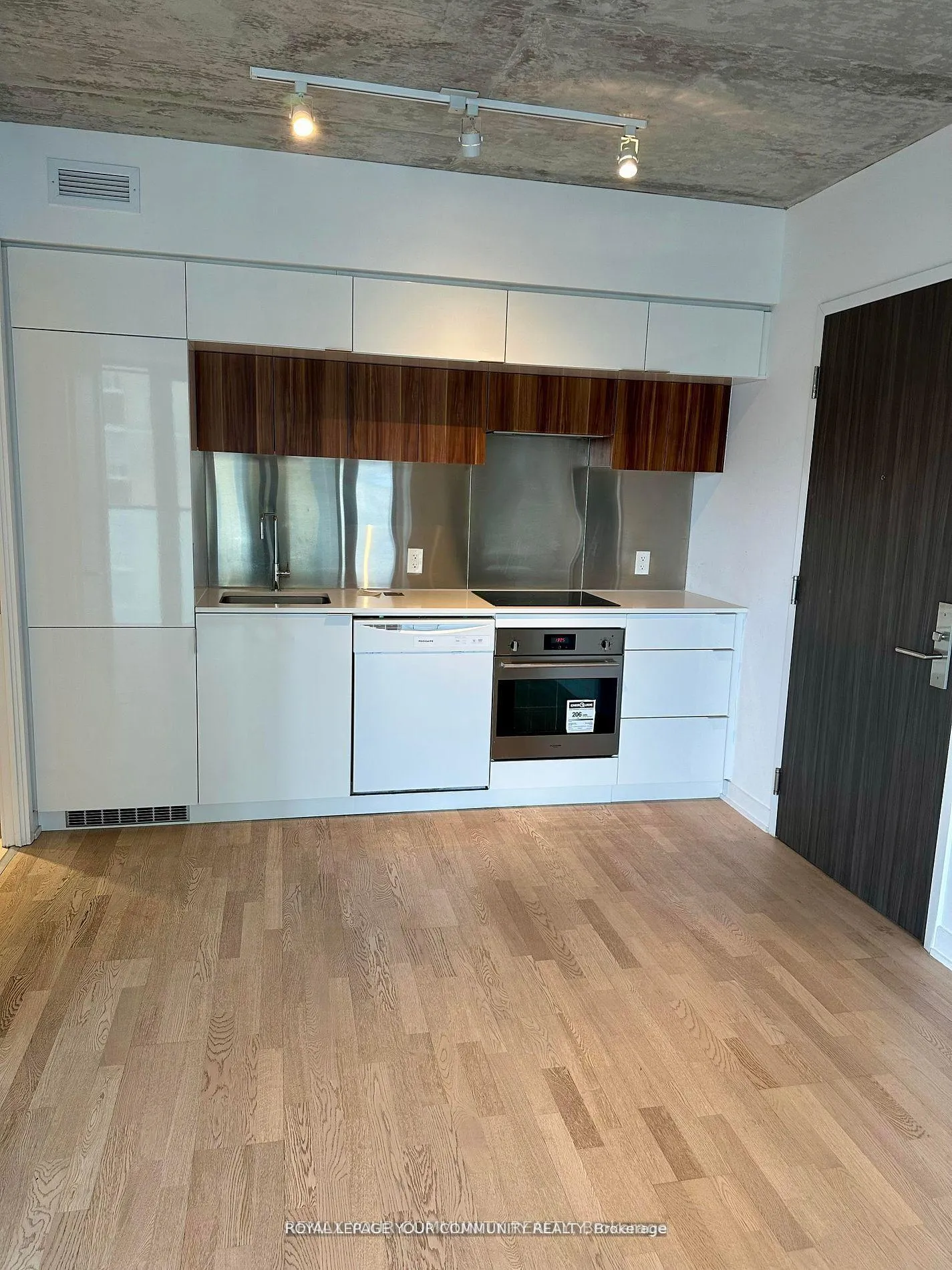 Photo 22 of Unit 409, 185 Roehampton Avenue, Toronto, Mount Pleasant West — HOMEH