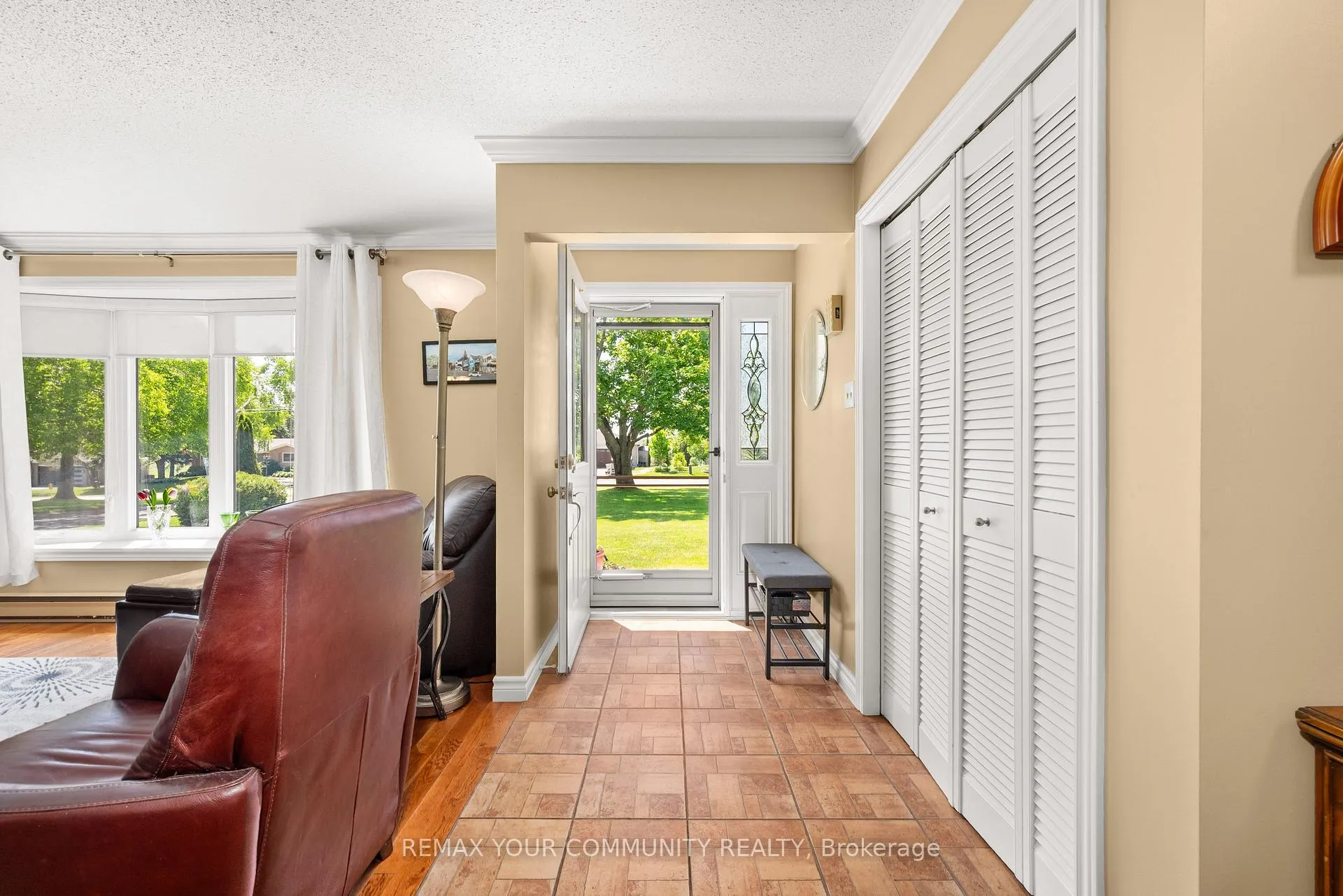Photo 10 of 333 The Captain's Corners, Kawartha Lakes, Verulam — HOMEH