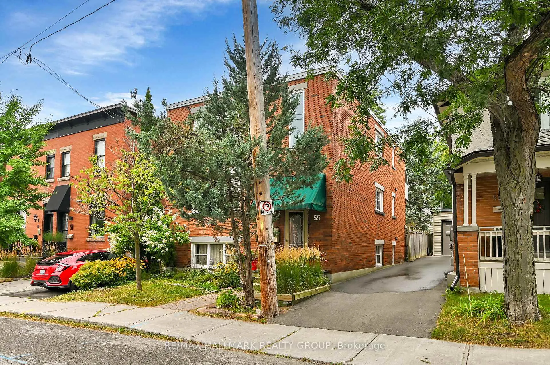 Photo 2 of Unit Unit 2, 55 Ivy Crescent, Ottawa, Lindenlea — HOMEH