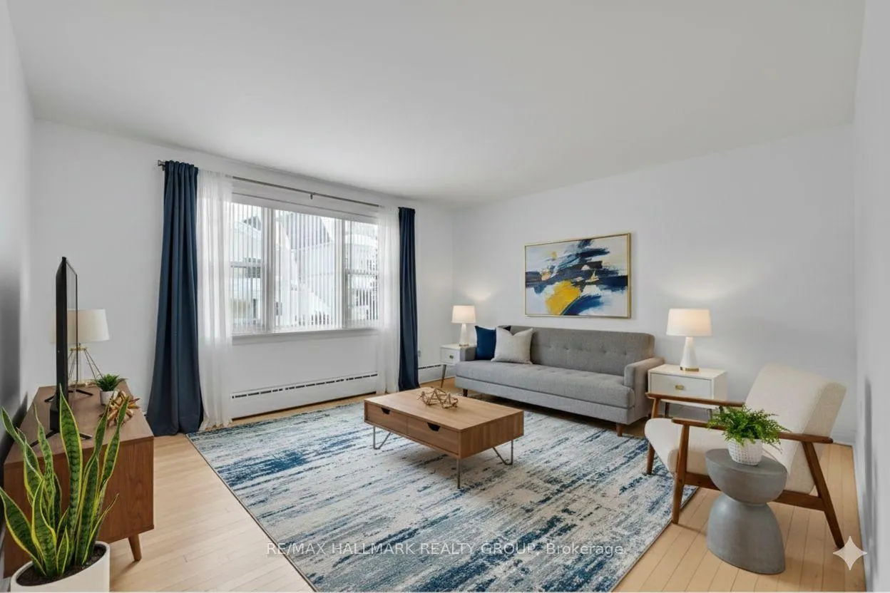Photo 7 of Unit Unit 2, 55 Ivy Crescent, Ottawa, Lindenlea — HOMEH