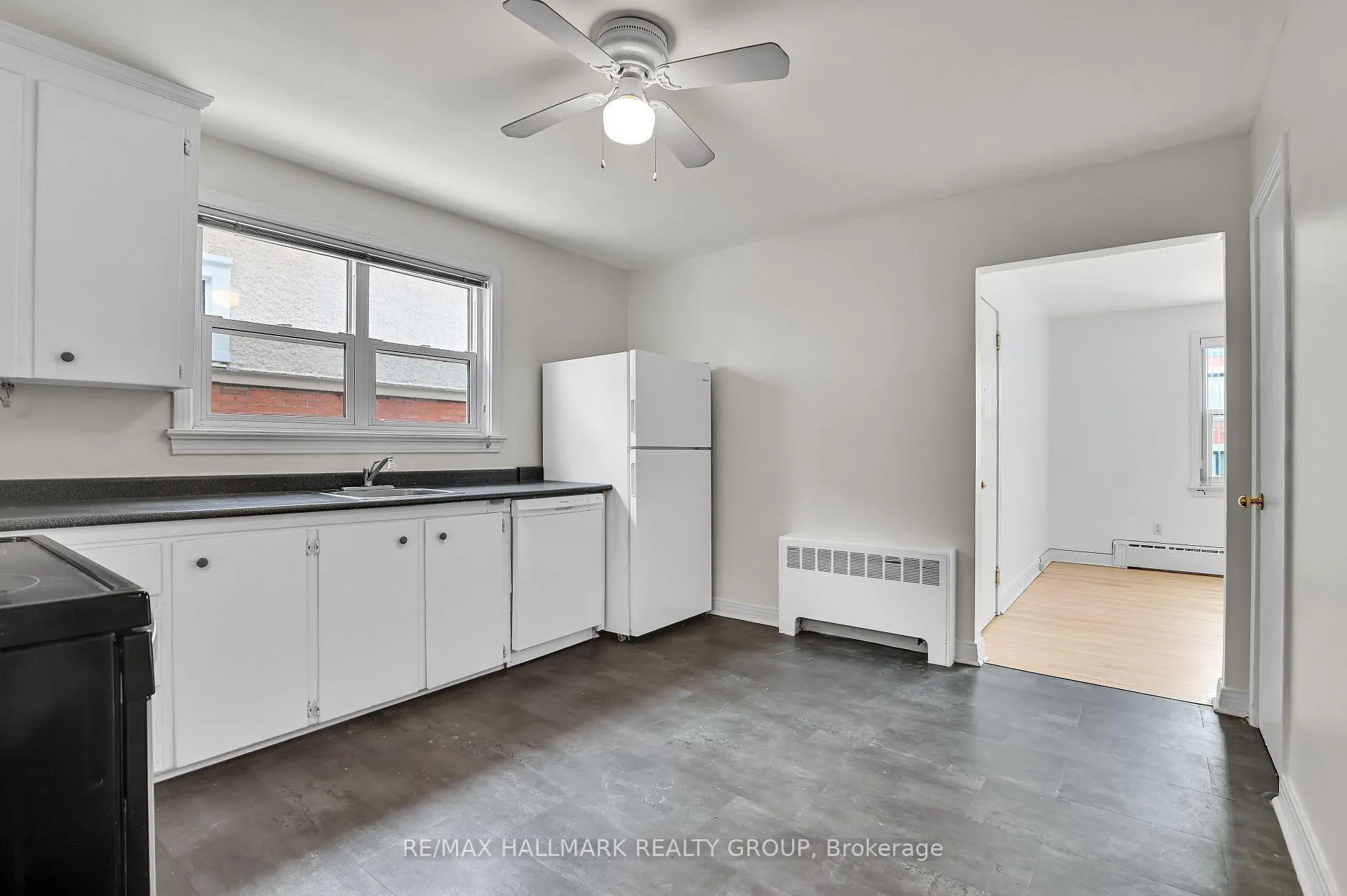 Photo 15 of Unit Unit 2, 55 Ivy Crescent, Ottawa, Lindenlea — HOMEH