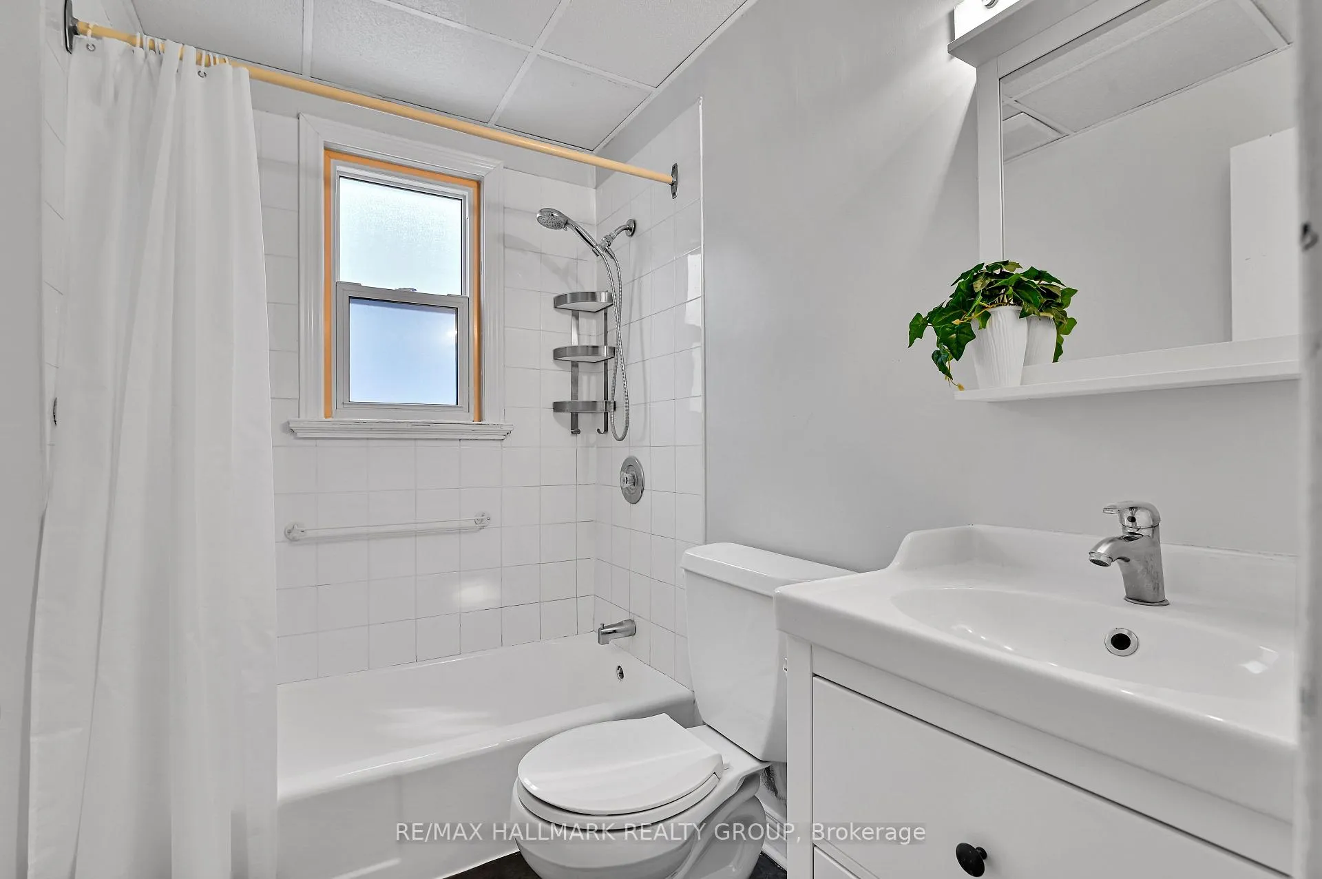 Photo 21 of Unit Unit 2, 55 Ivy Crescent, Ottawa, Lindenlea — HOMEH