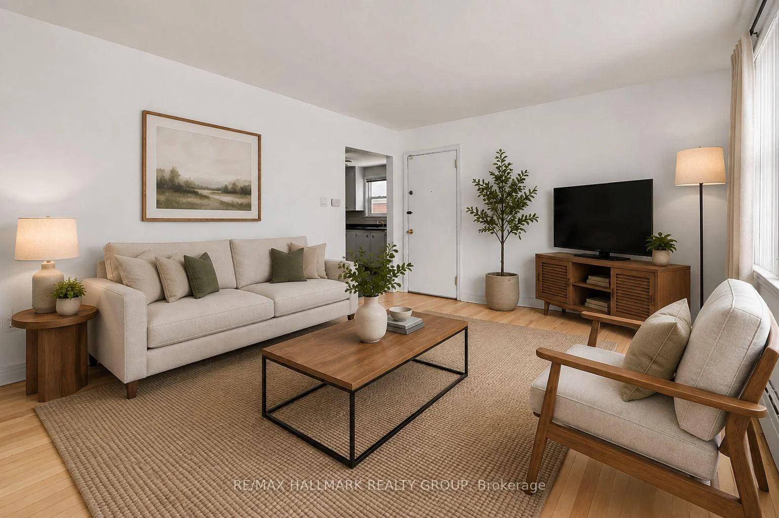 Photo 10 of Unit Unit 2, 55 Ivy Crescent, Ottawa, Lindenlea — HOMEH