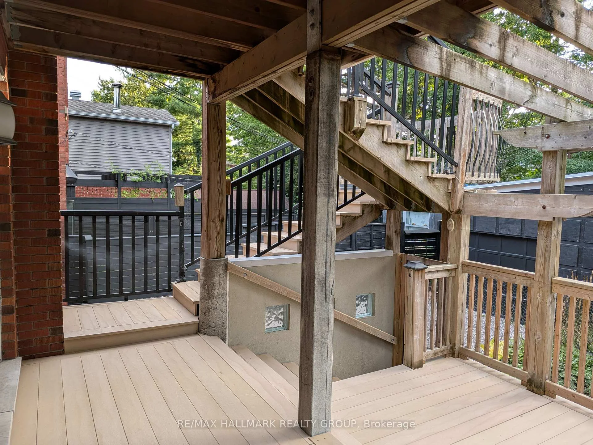 Photo 42 of Unit Unit 2, 55 Ivy Crescent, Ottawa, Lindenlea — HOMEH