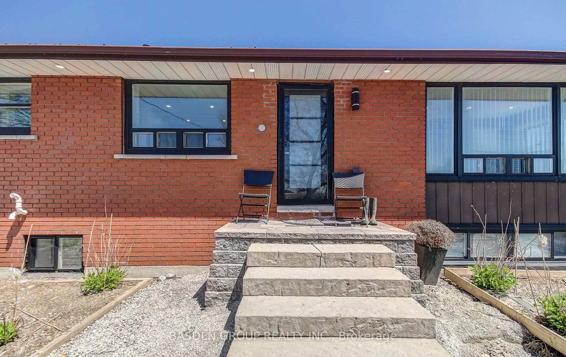 Photo 2 of 545 Wist Road, King, Rural King — HOMEH