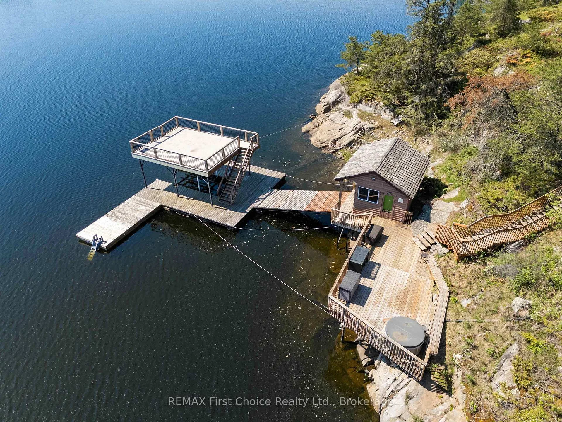 Photo 9 of 220D Phantom Drive, Kenora, Keewatin — HOMEH