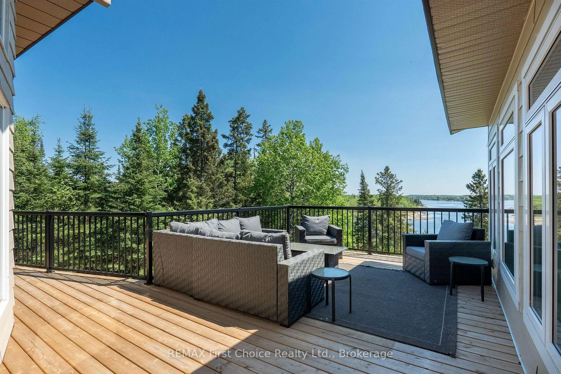 Photo 43 of 220D Phantom Drive, Kenora, Keewatin — HOMEH