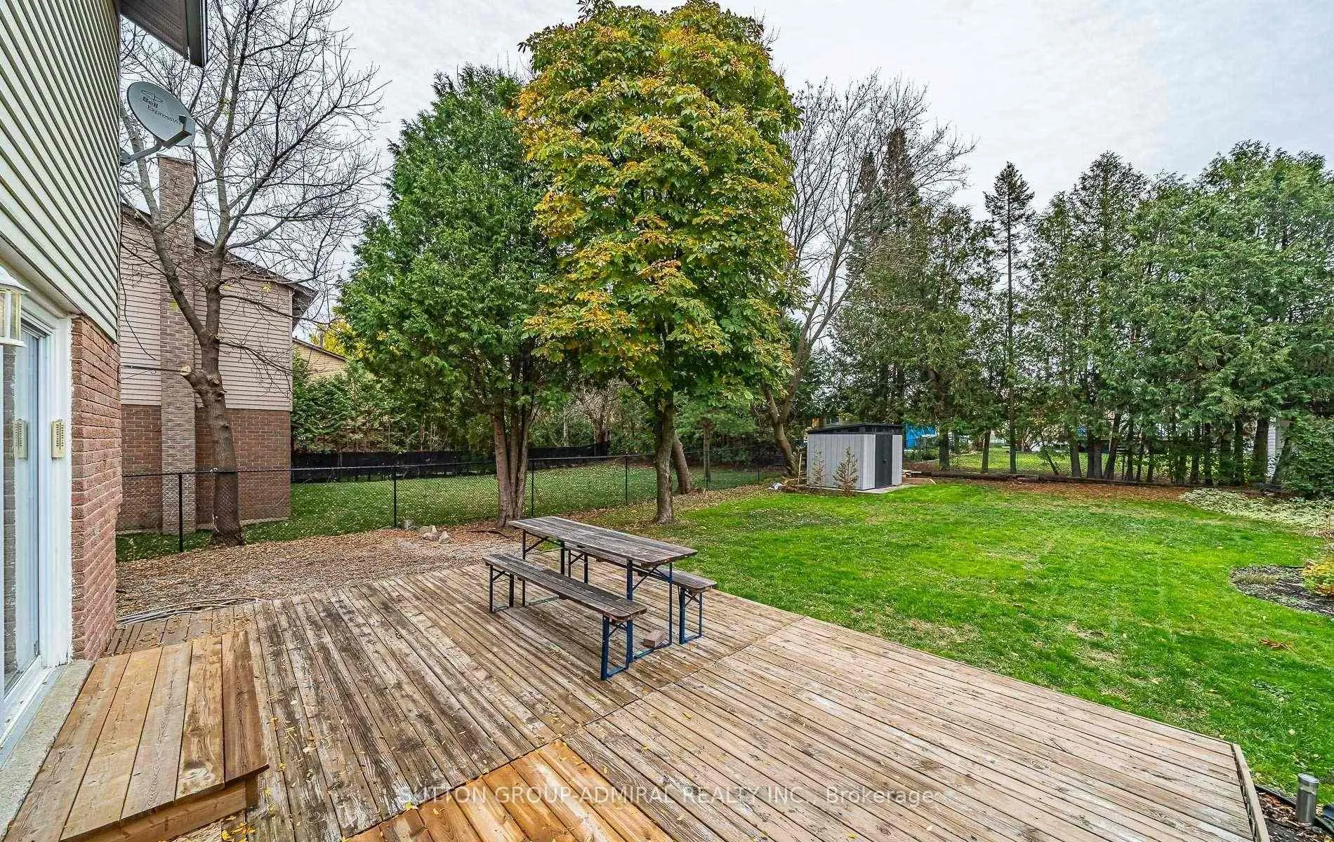 Photo 16 of 23 Springburn Crescent, Aurora, Aurora Highlands — HOMEH
