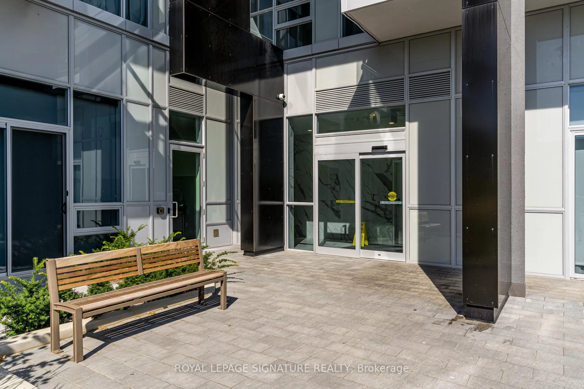 Photo 3 of Unit 513, 1050 Main Street E, Milton, Dempsey — HOMEH