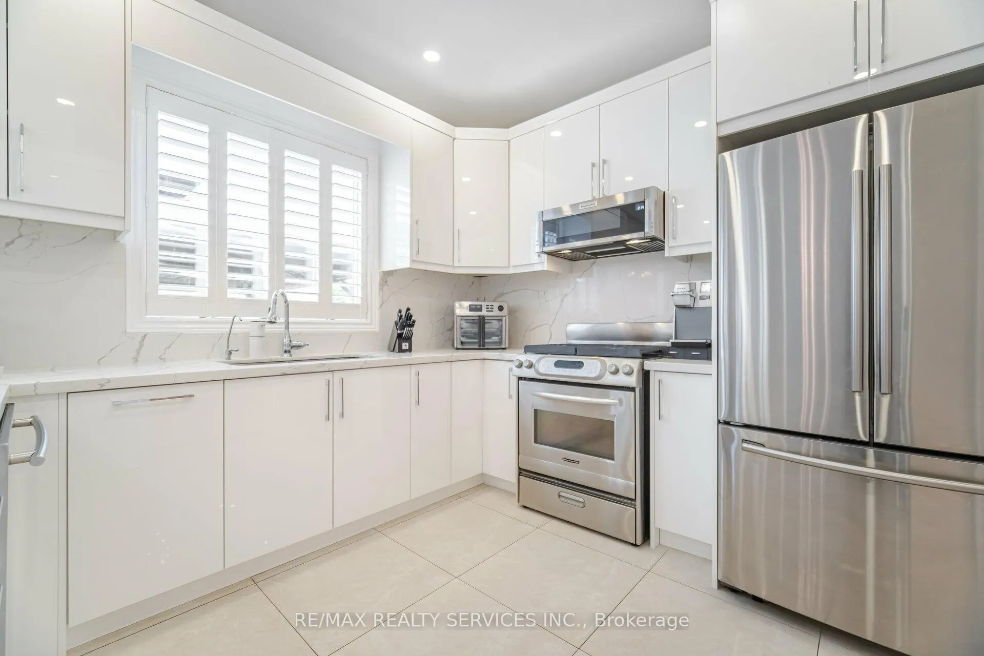 Photo 13 of 1317 Weller Cross, Milton, Dempsey — HOMEH