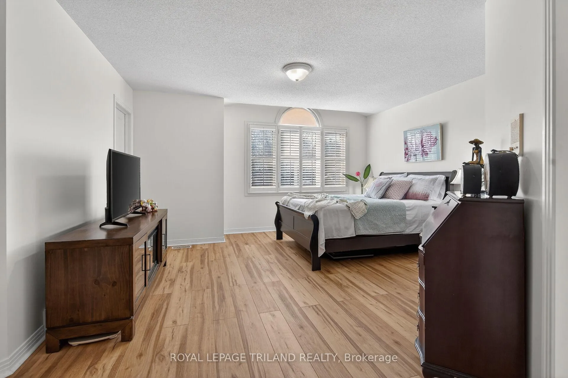 Photo 17 of Unit 14, 155 Killarney Road, London, North H — HOMEH