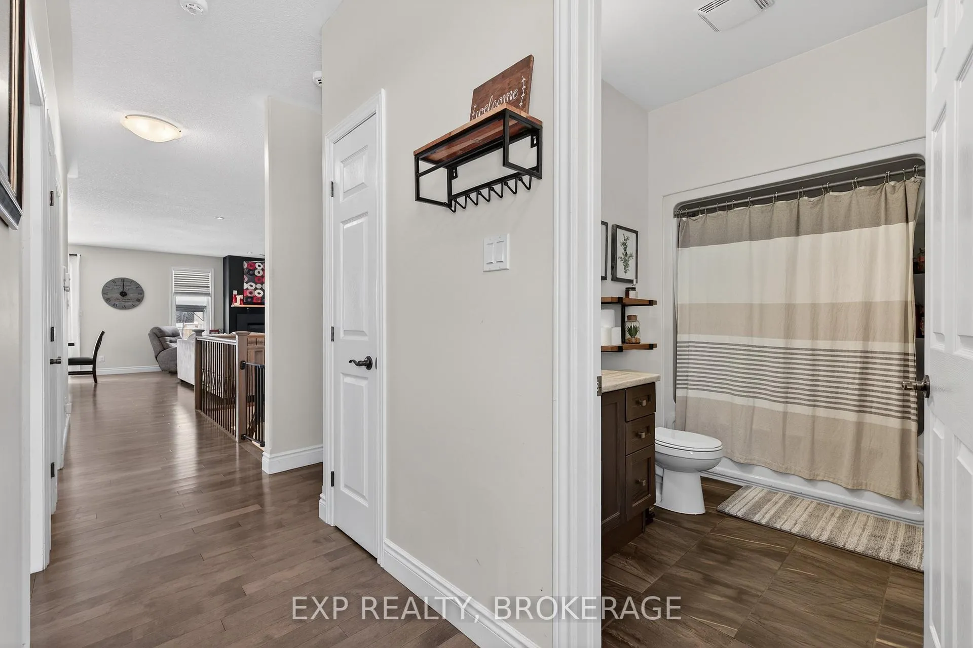 Photo 4 of 160 Mcdonough Crescent, Loyalist, Amherstview — HOMEH