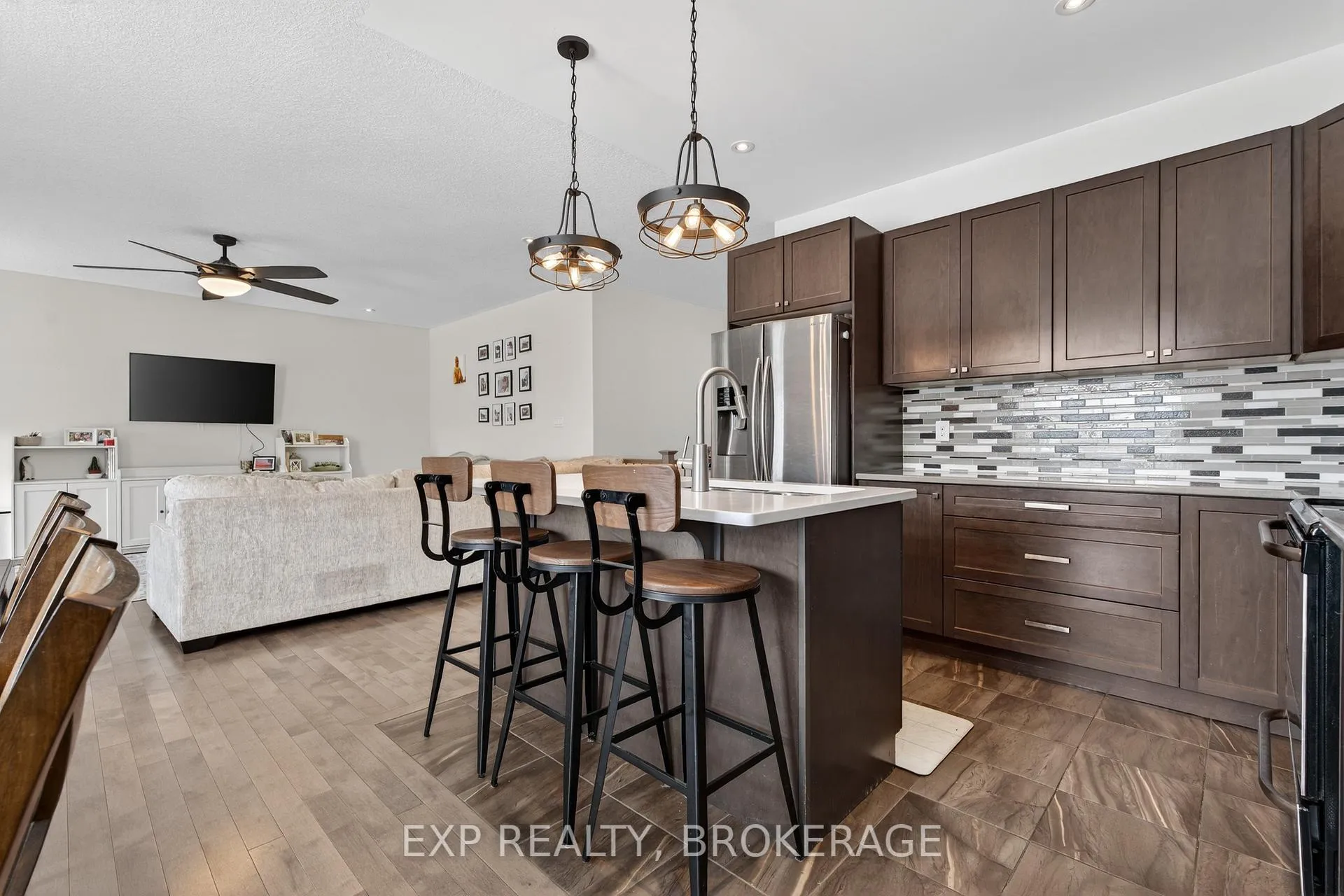 Photo 16 of 160 Mcdonough Crescent, Loyalist, Amherstview — HOMEH