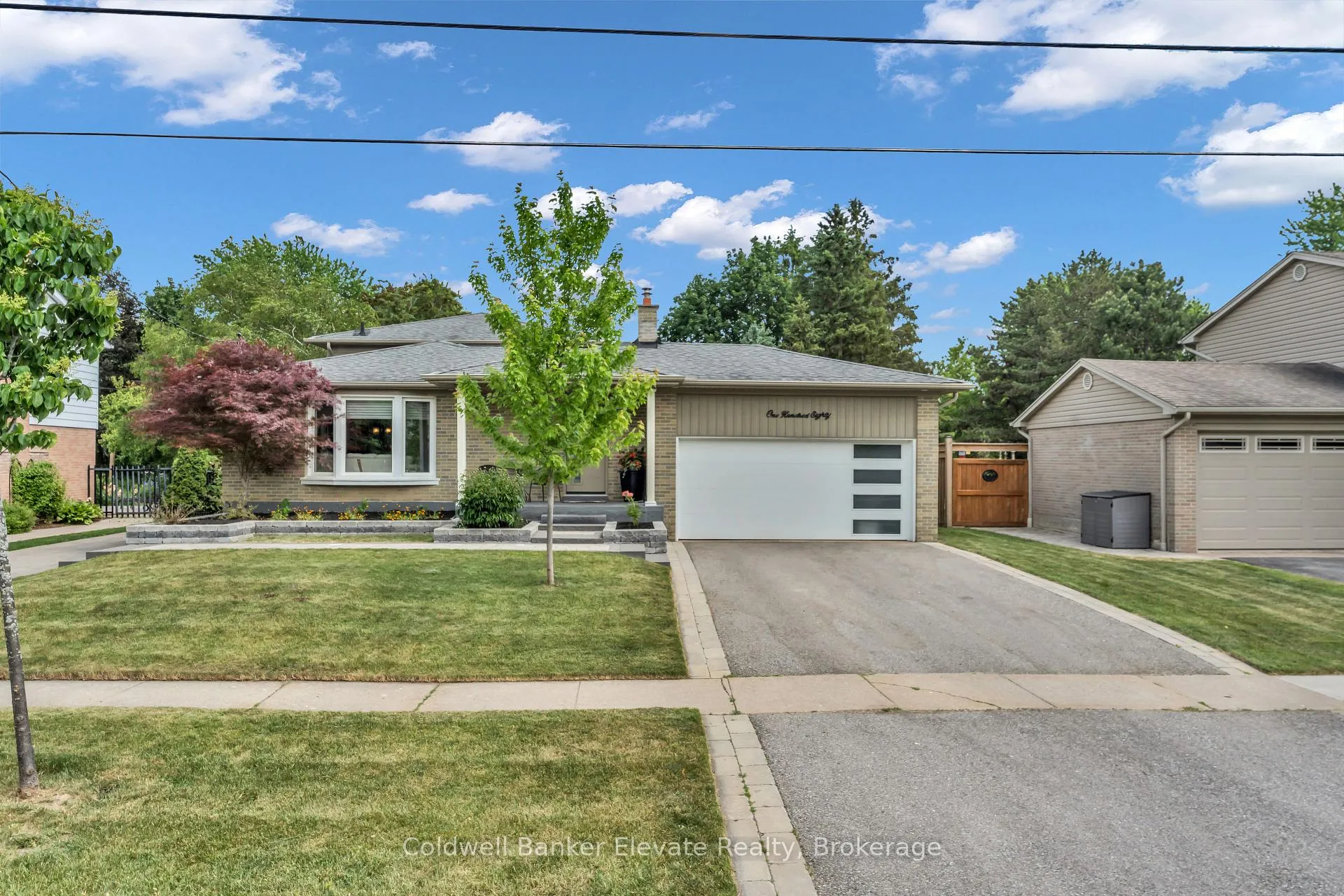Photo 1 of 180 Rexway Drive, Halton Hills, Georgetown — HOMEH