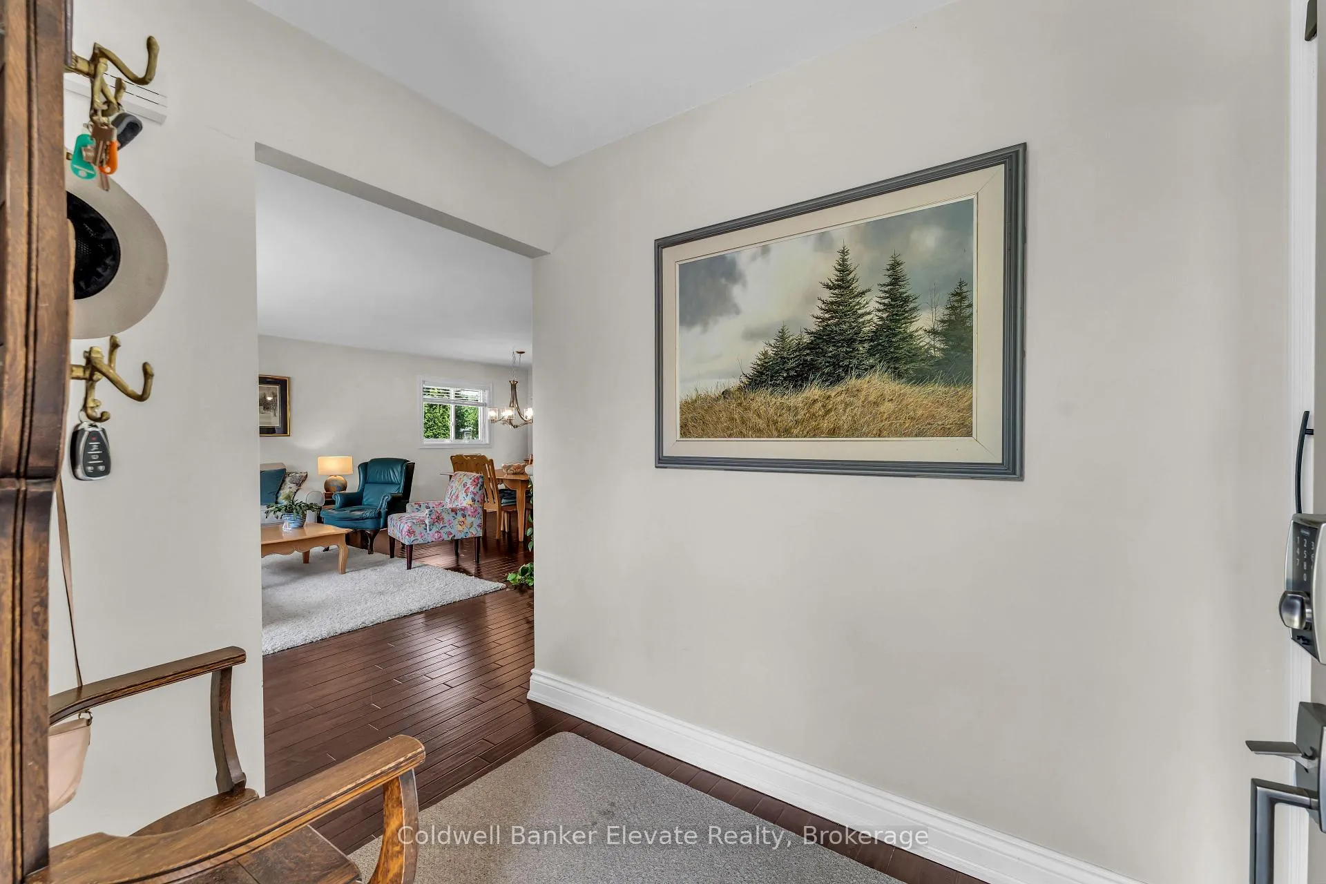 Photo 8 of 180 Rexway Drive, Halton Hills, Georgetown — HOMEH