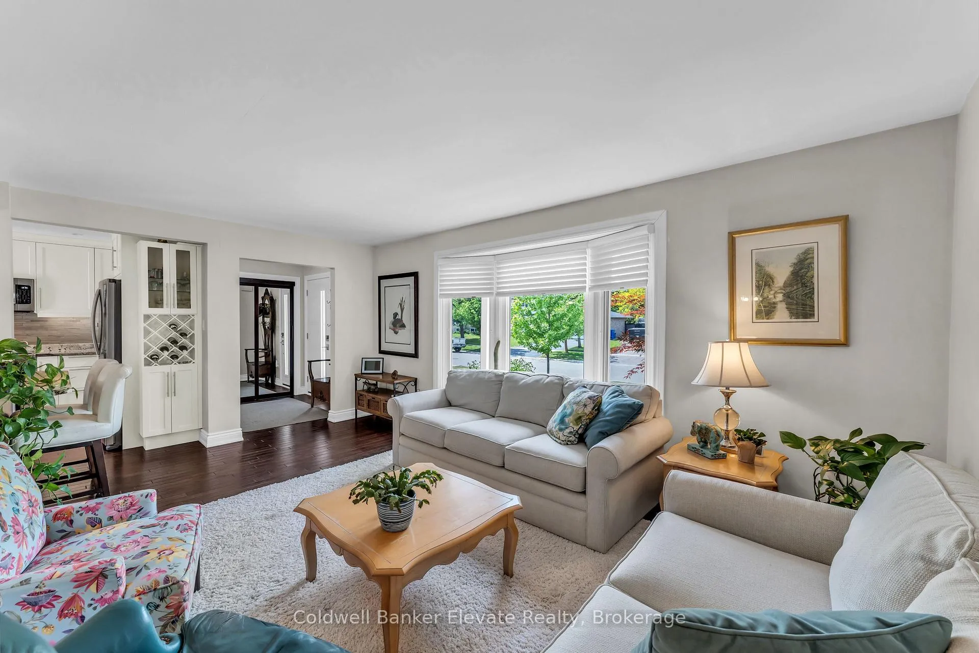 Photo 10 of 180 Rexway Drive, Halton Hills, Georgetown — HOMEH