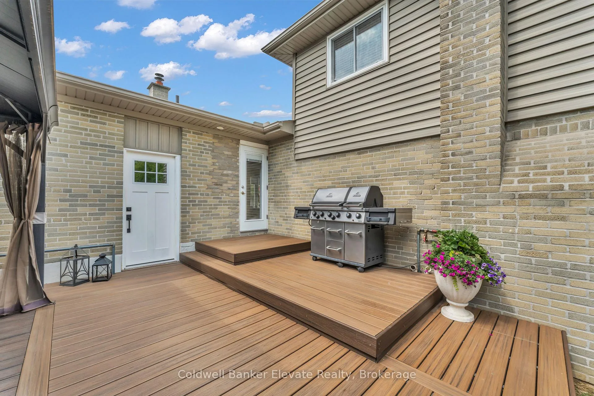 Photo 39 of 180 Rexway Drive, Halton Hills, Georgetown — HOMEH