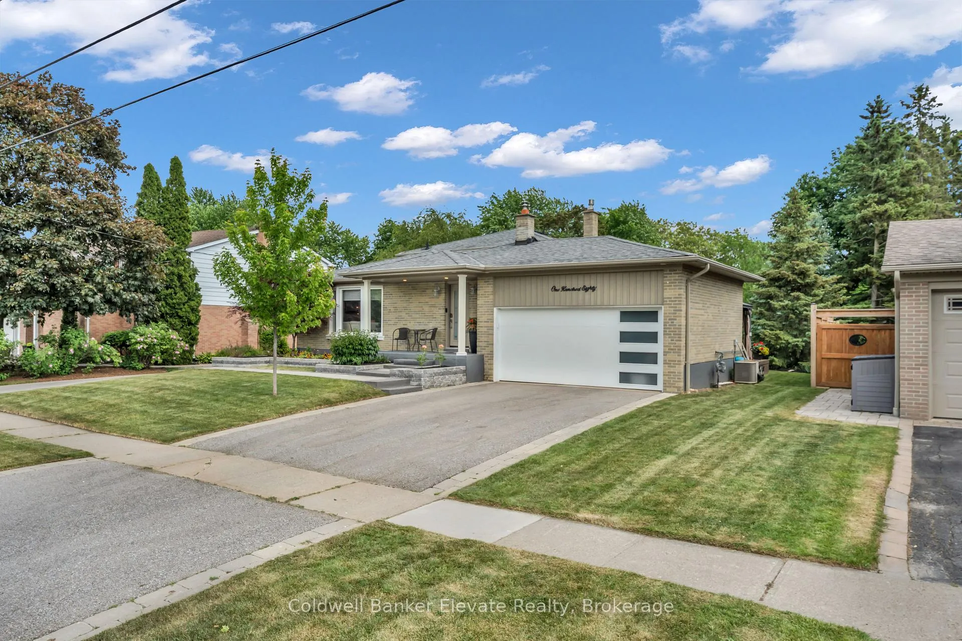 Photo 45 of 180 Rexway Drive, Halton Hills, Georgetown — HOMEH