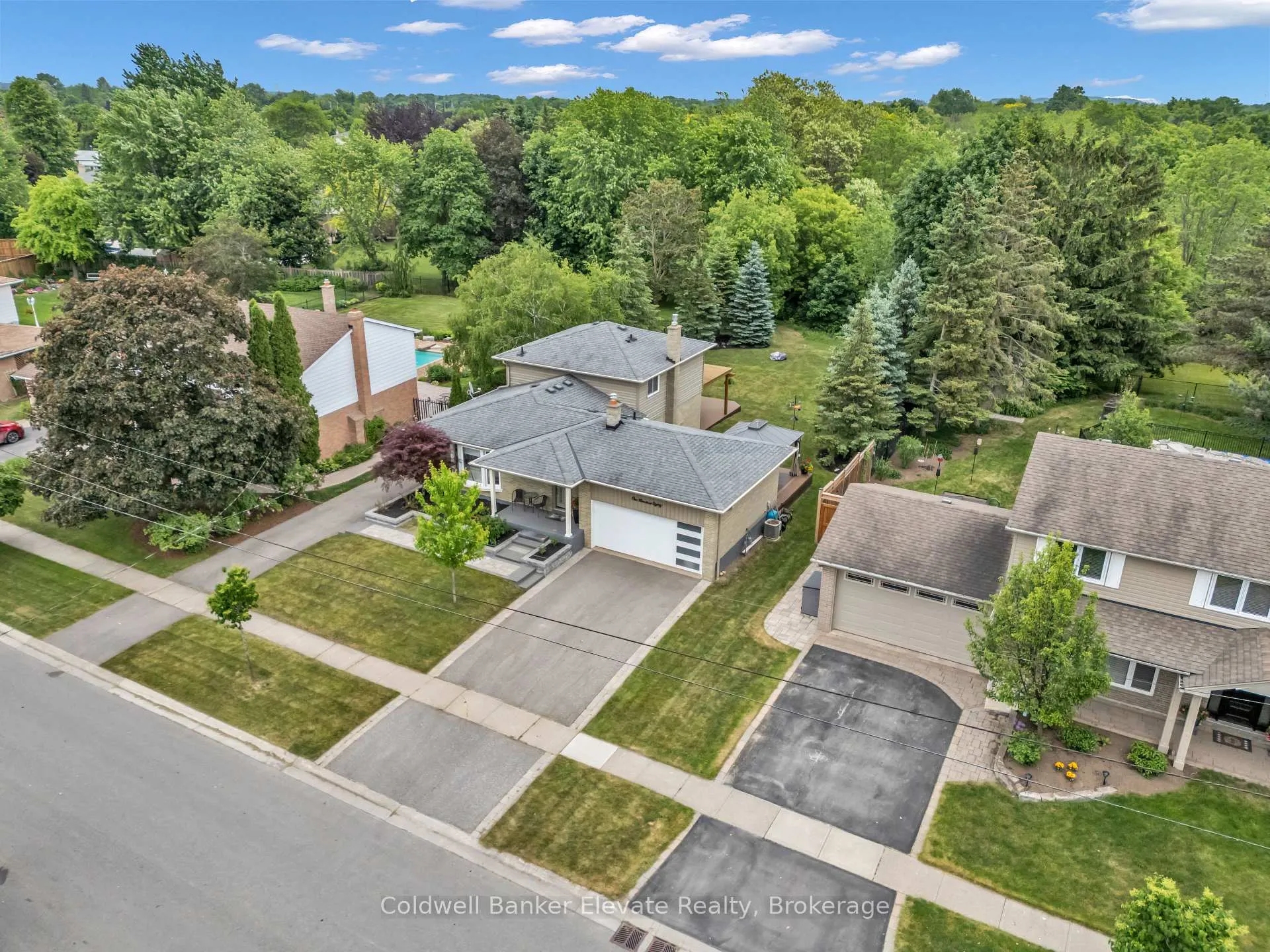 Photo 47 of 180 Rexway Drive, Halton Hills, Georgetown — HOMEH