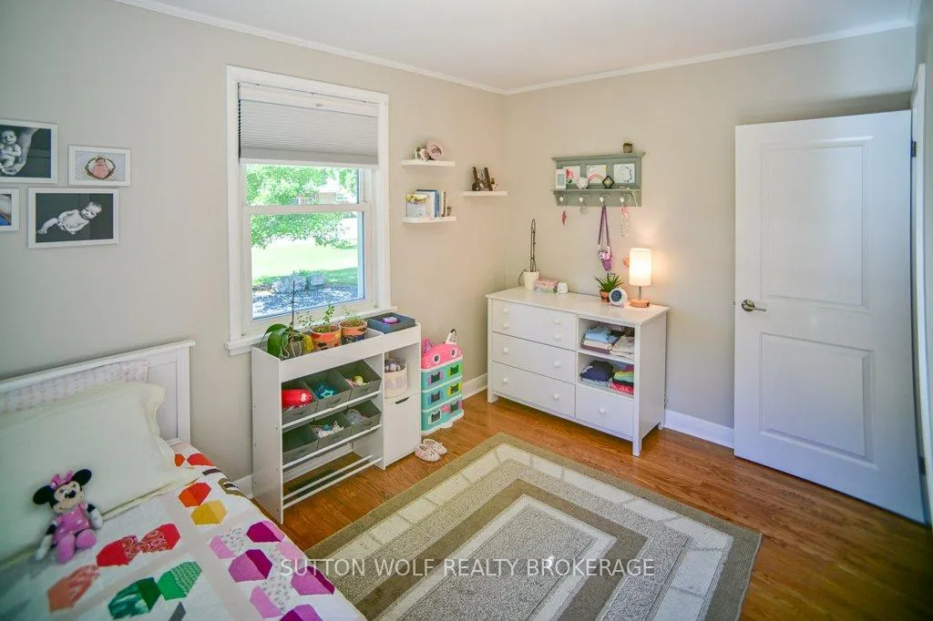 Photo 17 of 251 Front Street E, Strathroy-Caradoc, NE — HOMEH