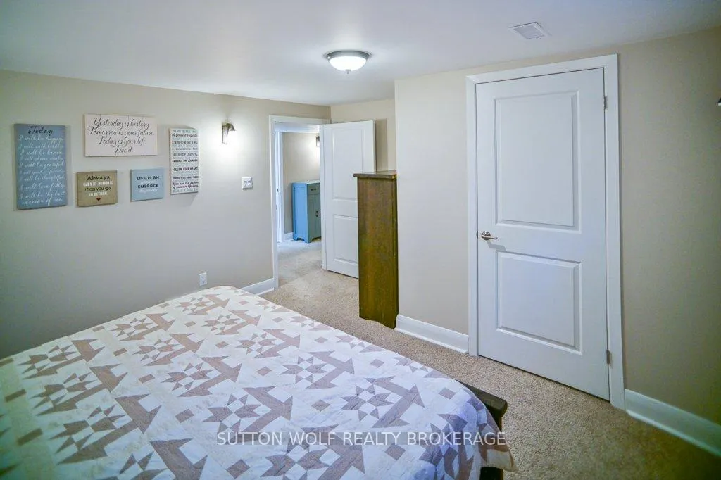 Photo 24 of 251 Front Street E, Strathroy-Caradoc, NE — HOMEH