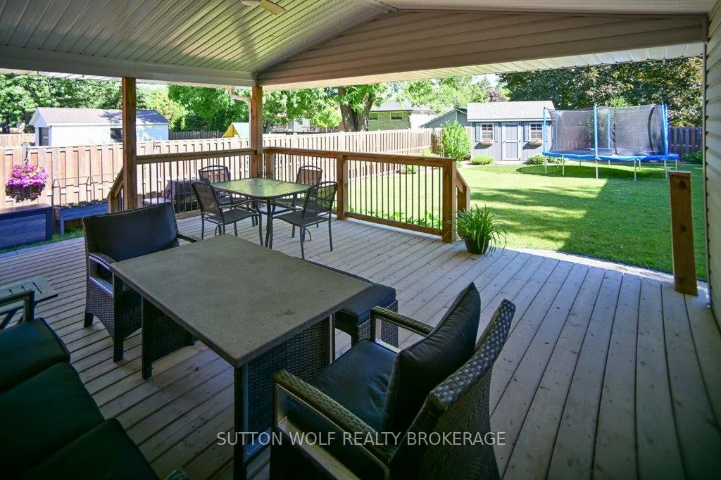 Photo 35 of 251 Front Street E, Strathroy-Caradoc, NE — HOMEH
