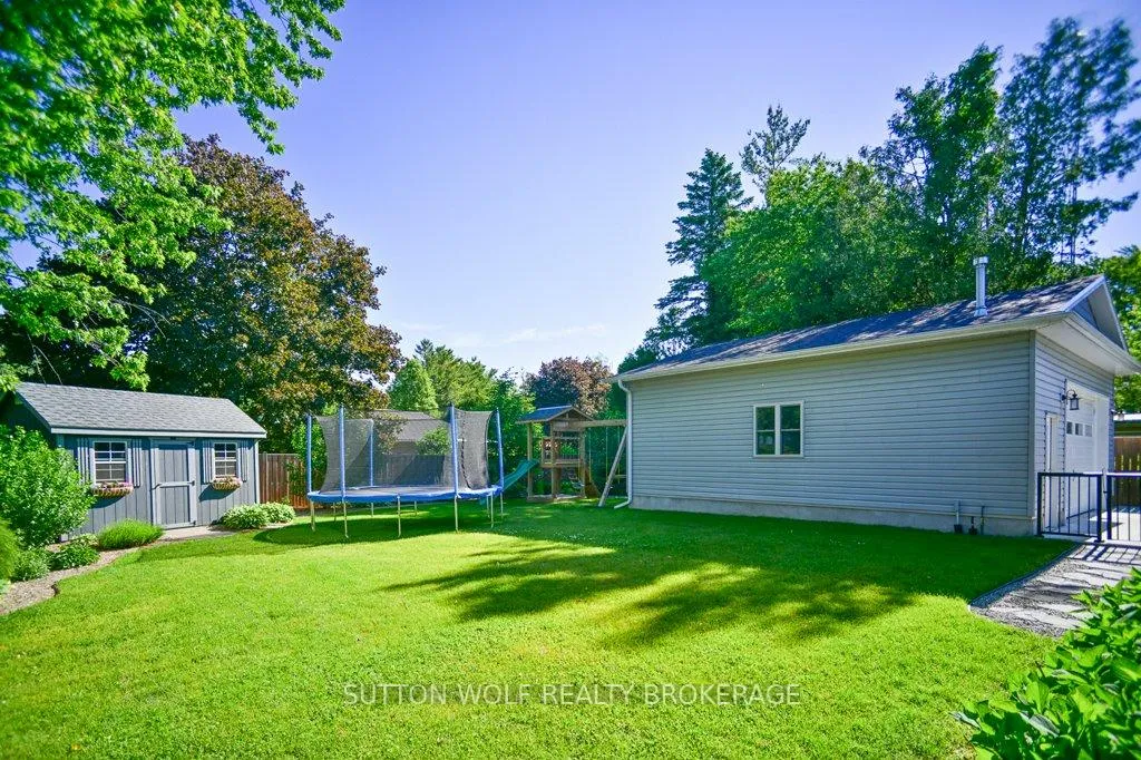 Photo 38 of 251 Front Street E, Strathroy-Caradoc, NE — HOMEH
