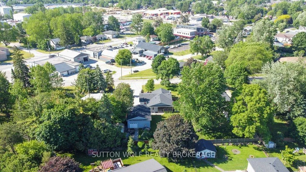 Photo 47 of 251 Front Street E, Strathroy-Caradoc, NE — HOMEH