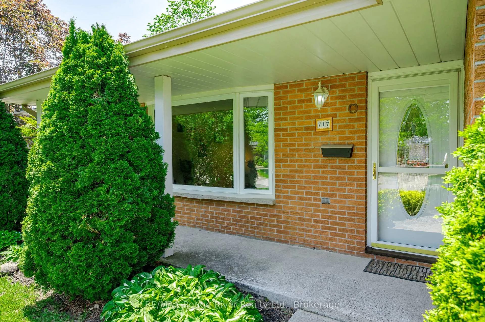 Photo 9 of 717 Spragge Crescent, Cobourg — HOMEH