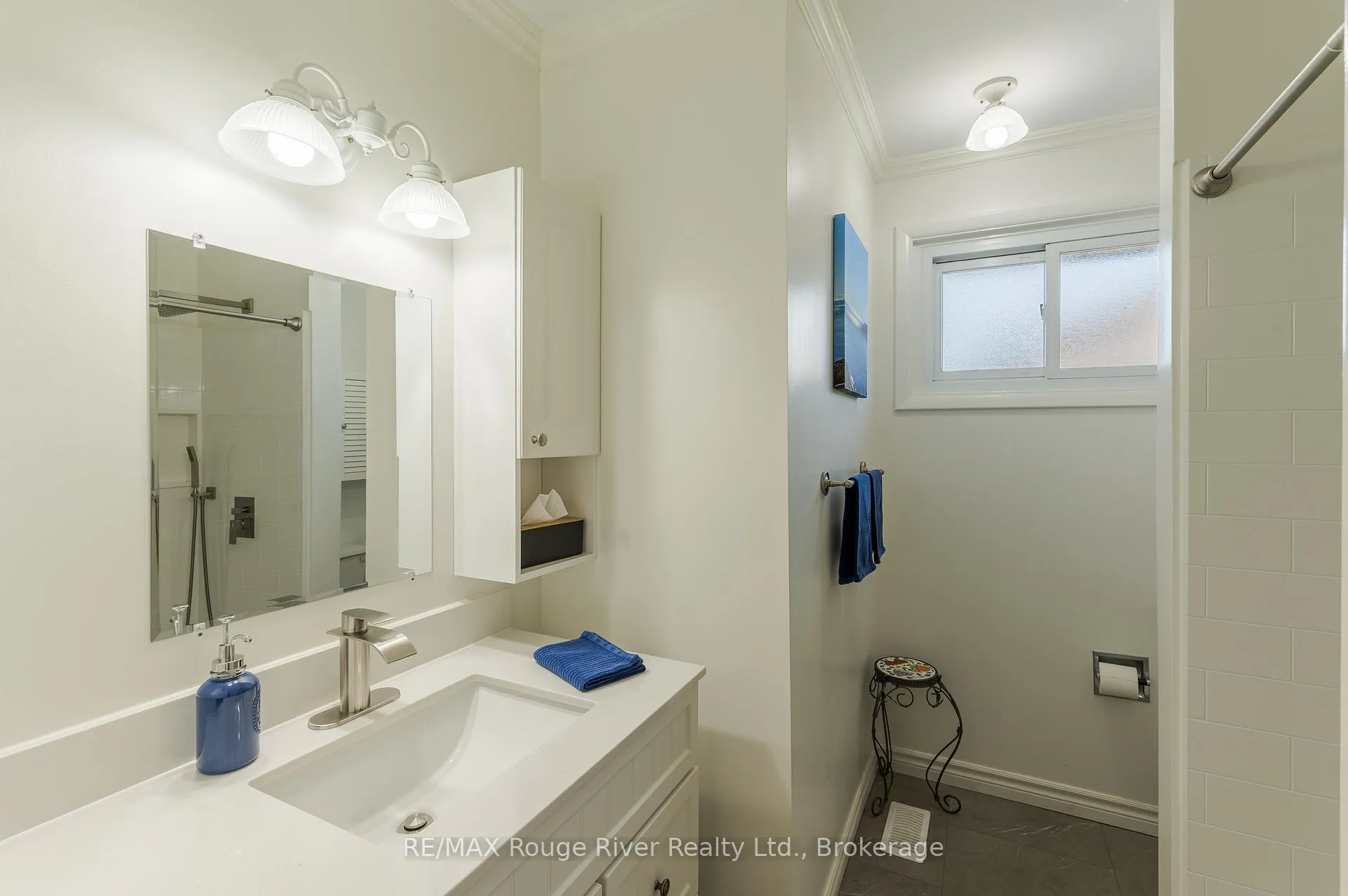 Photo 21 of 717 Spragge Crescent, Cobourg — HOMEH