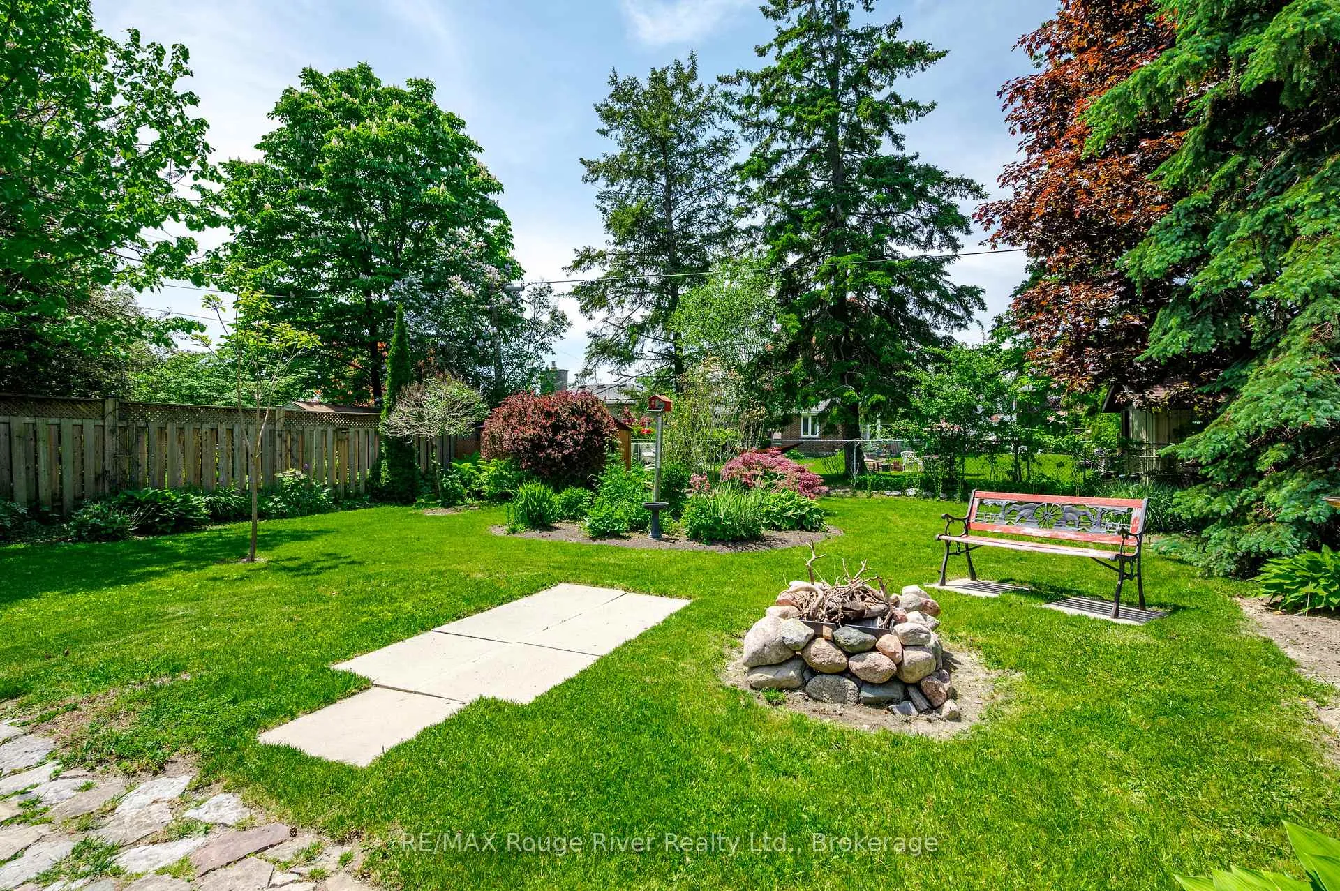 Photo 40 of 717 Spragge Crescent, Cobourg — HOMEH