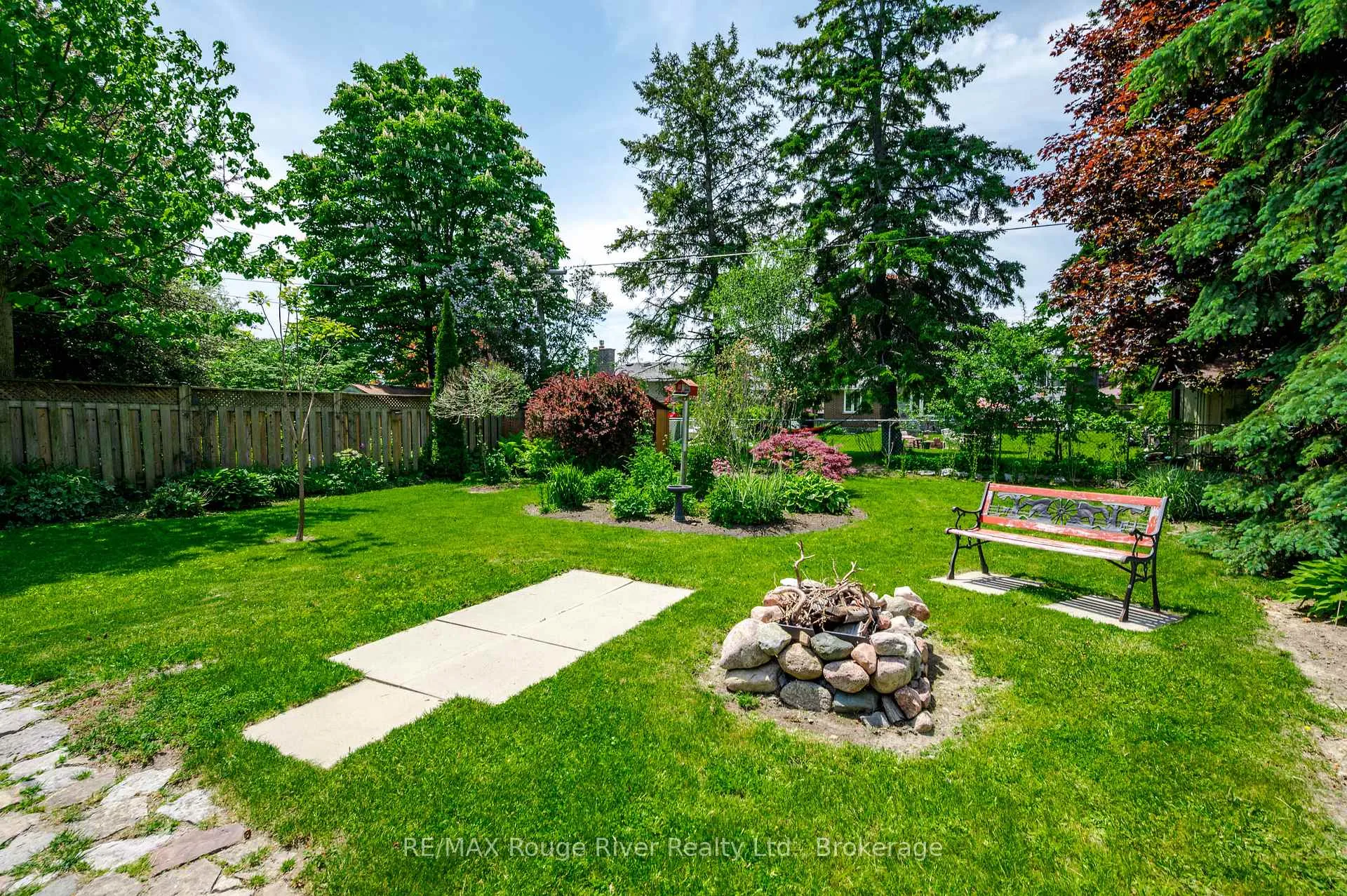 Photo 44 of 717 Spragge Crescent, Cobourg — HOMEH