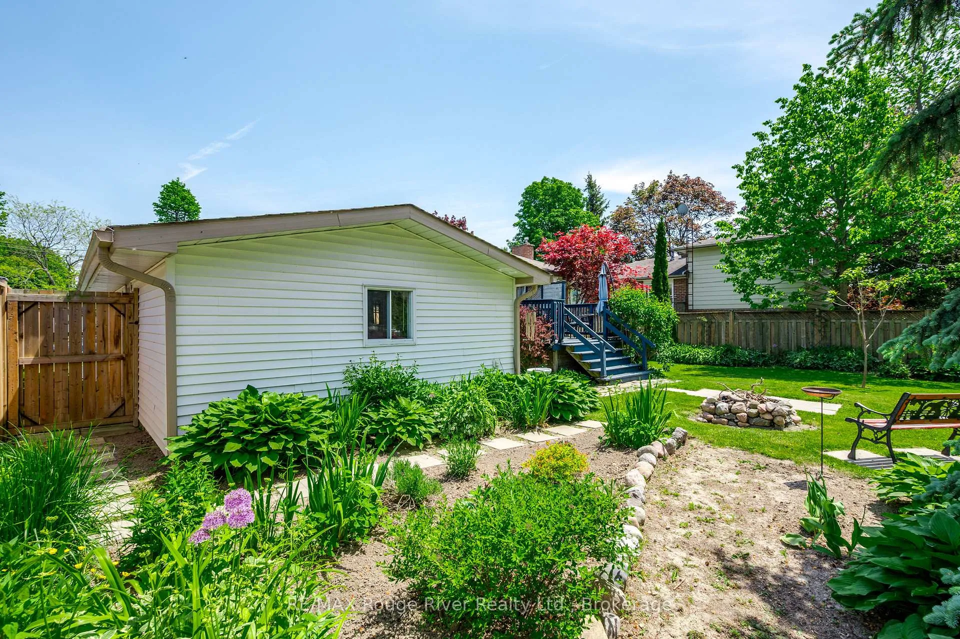 Photo 46 of 717 Spragge Crescent, Cobourg — HOMEH