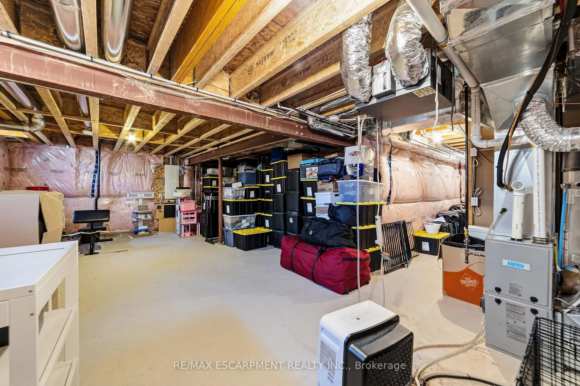 Photo 28 of 8 Pinnacle Court, Hamilton, Mount Hope — HOMEH
