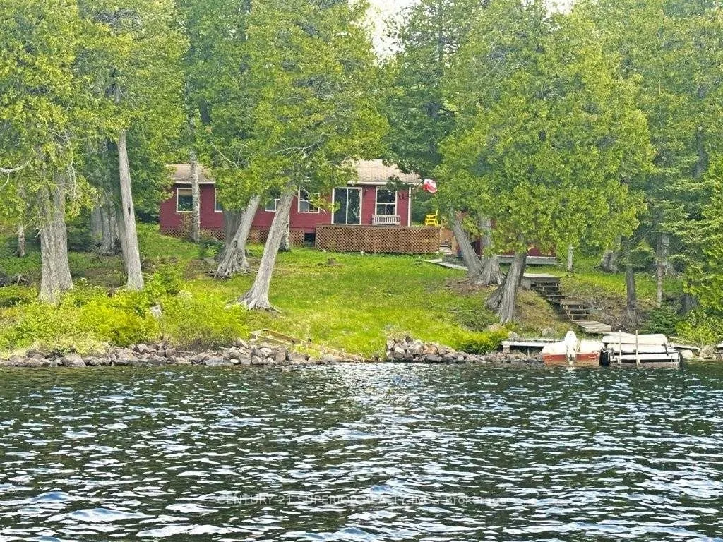 Front of LT 17 Elizabeth Lake