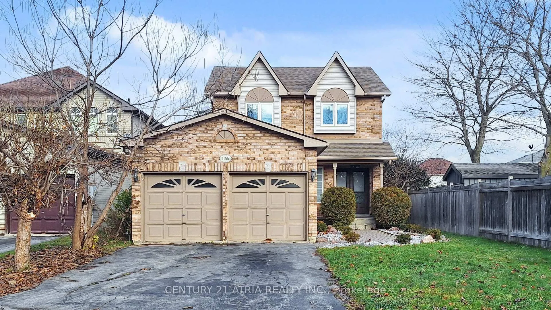 Photo 1 of 1166 Oriole Crescent, Innisfil, Alcona — HOMEH