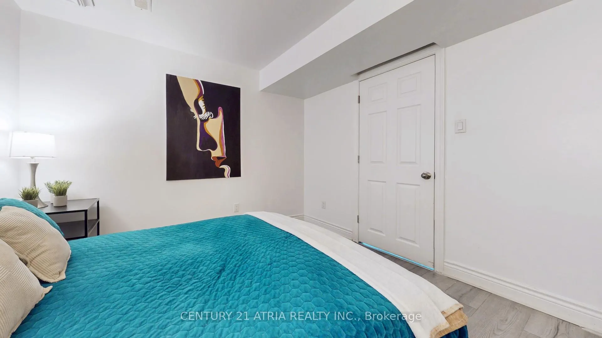 Photo 5 of 1166 Oriole Crescent, Innisfil, Alcona — HOMEH