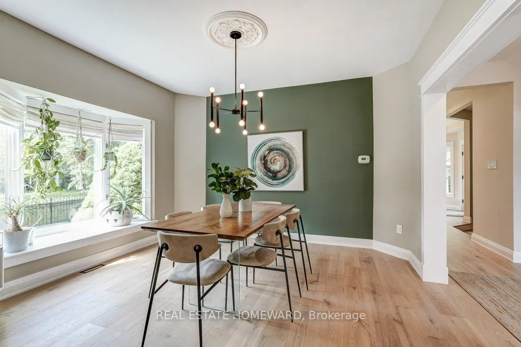 Photo 10 of 98 Woodview Drive, Pickering, Rougemount — HOMEH